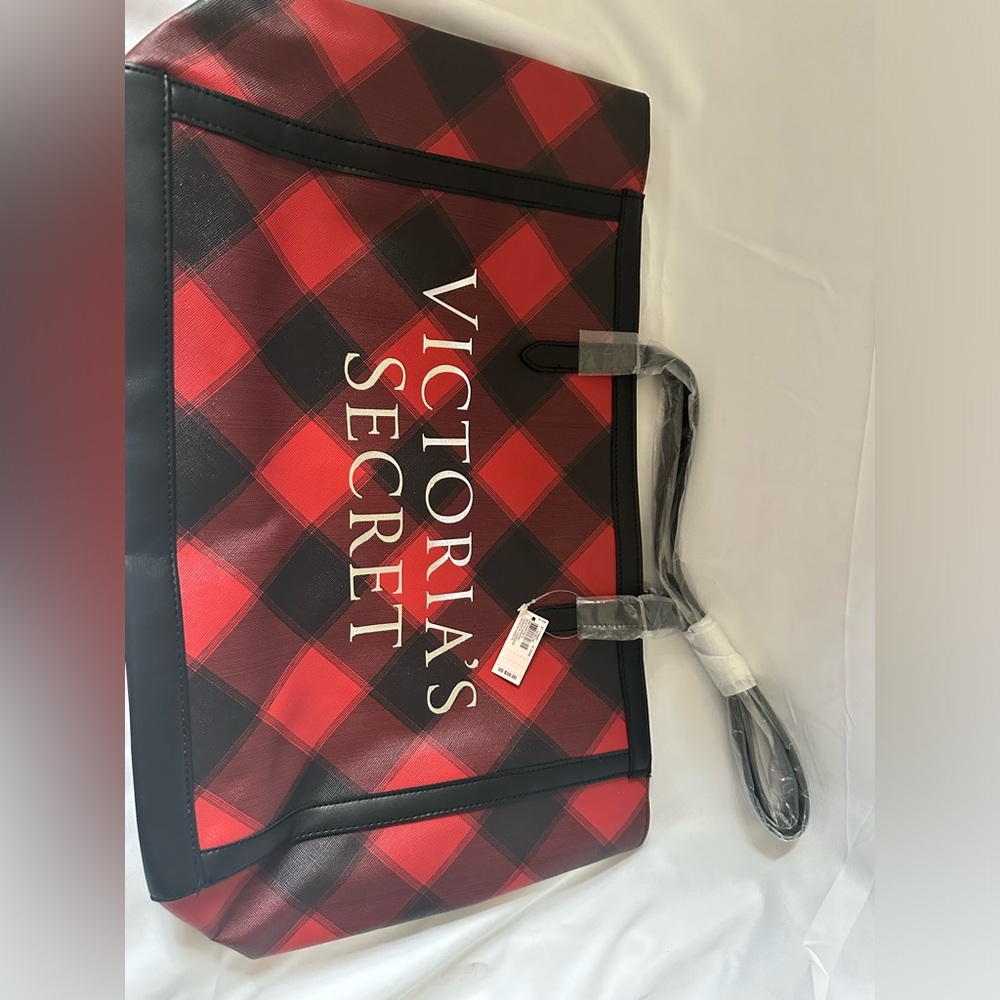 VICTORIA'S SECRET RED & BLACK BUFFALO PLAID TOTE BAG LINED SILVER LOGO
